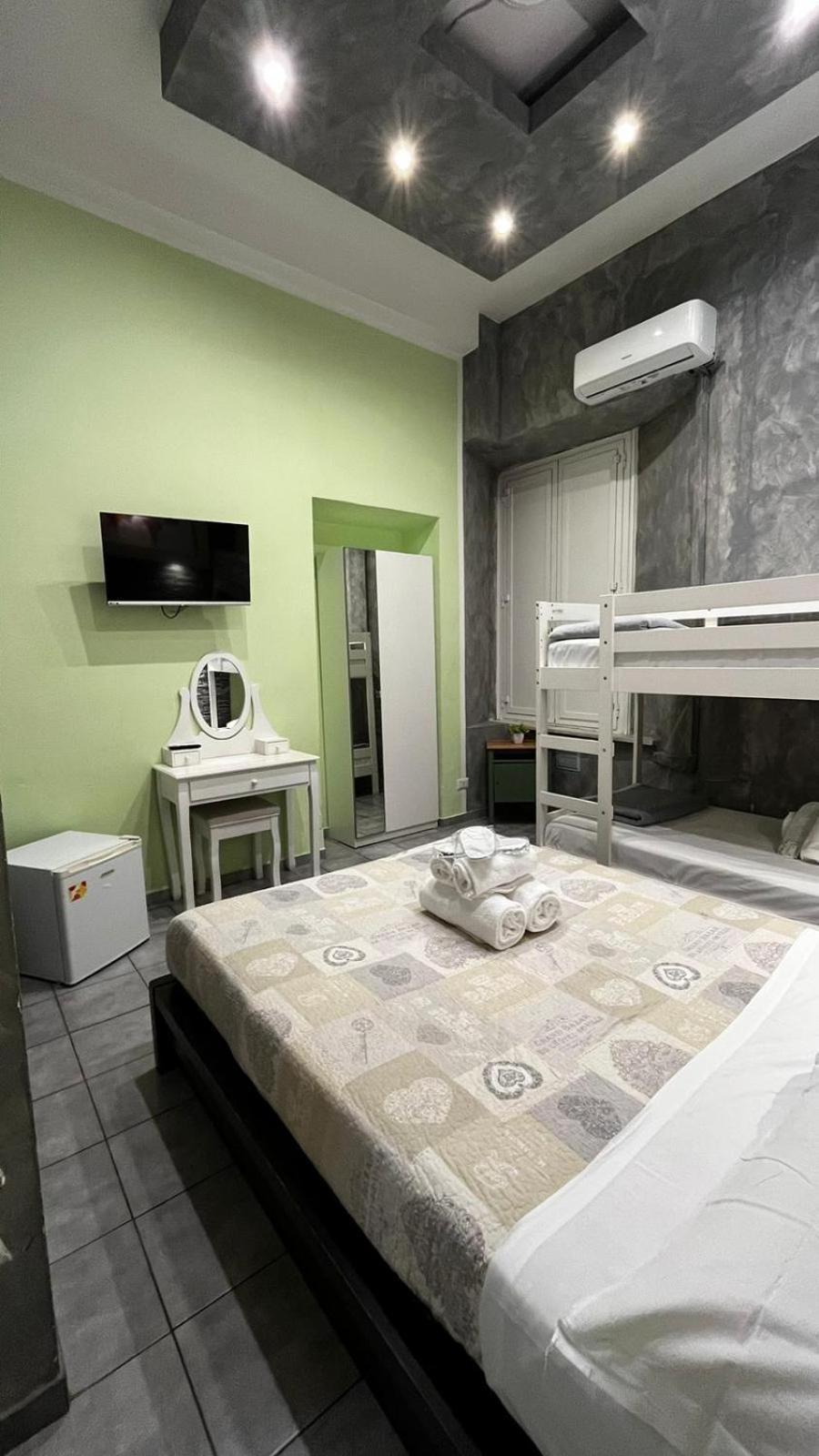 Double B Ferruccio I Bed & Breakfast โรม ภายนอก รูปภาพ